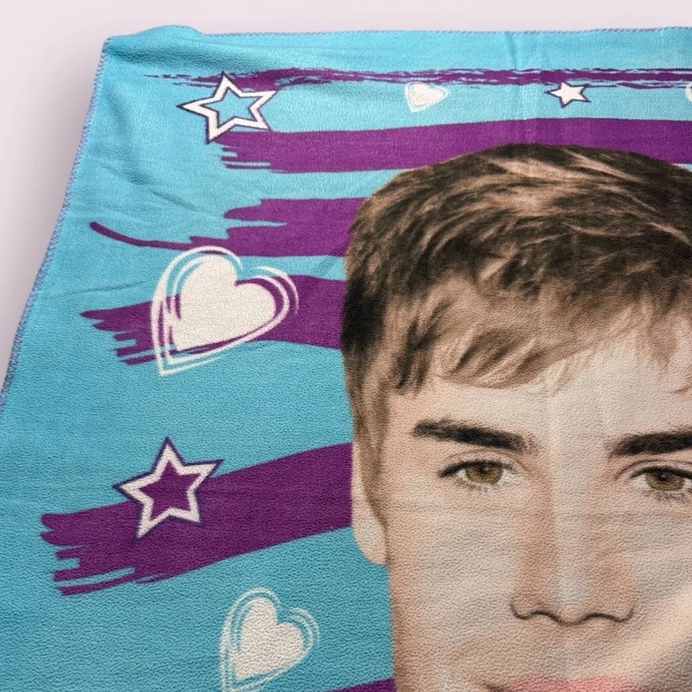 2011 Justin Bieber Bravado Soft Large Throw Blanket Purple Blue Hearts & Stars